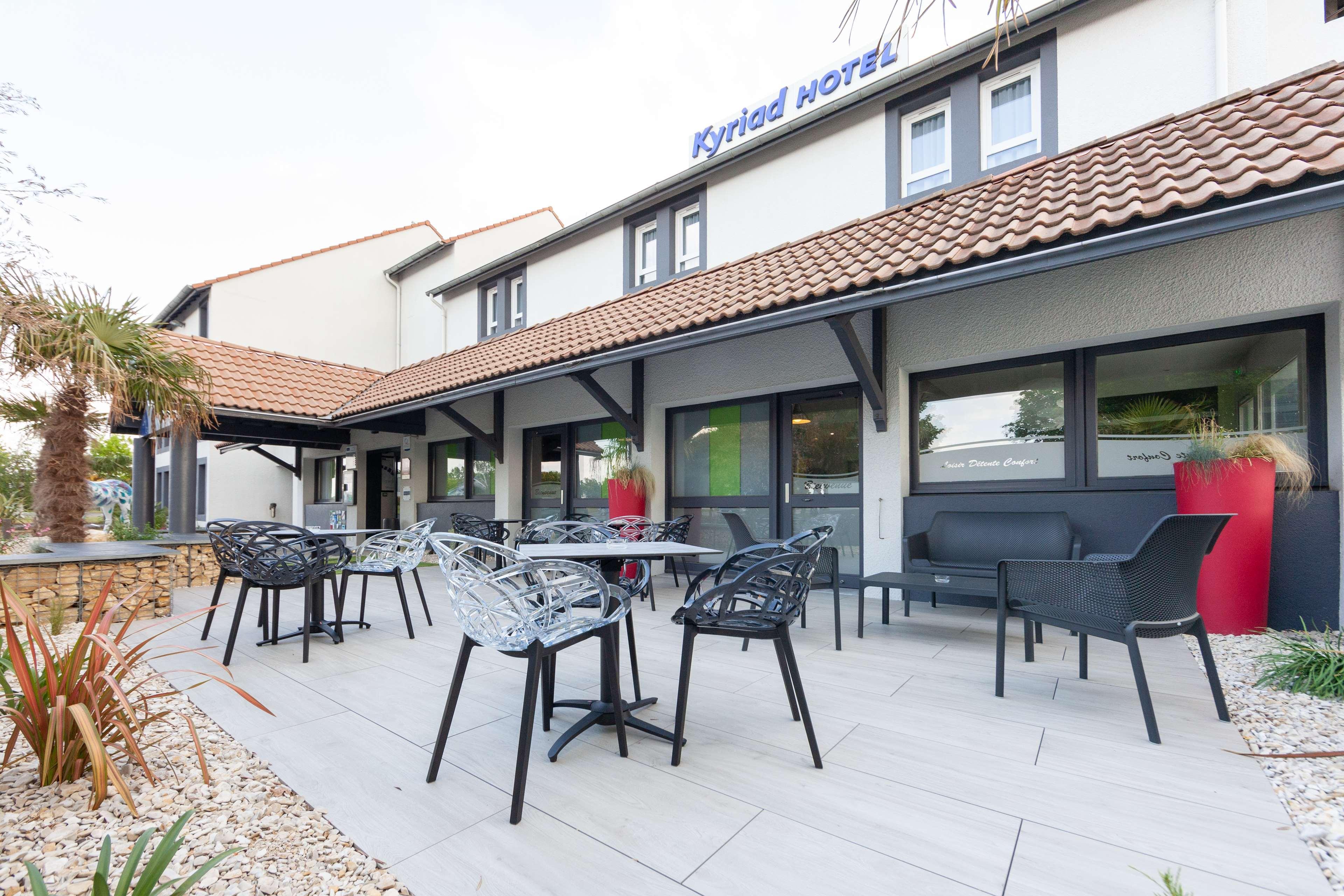 Kyriad Niort-Espace Mendesfrance Екстер'єр фото