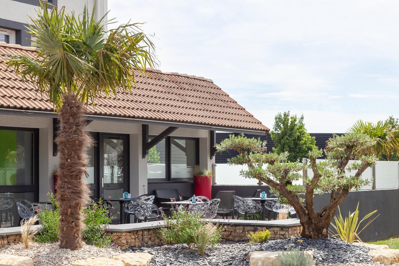 Kyriad Niort-Espace Mendesfrance Екстер'єр фото